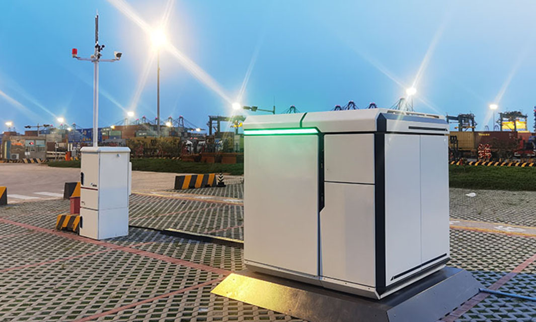 復亞無人機化身港區(qū)巡邏員，助力打造綠色智慧港口