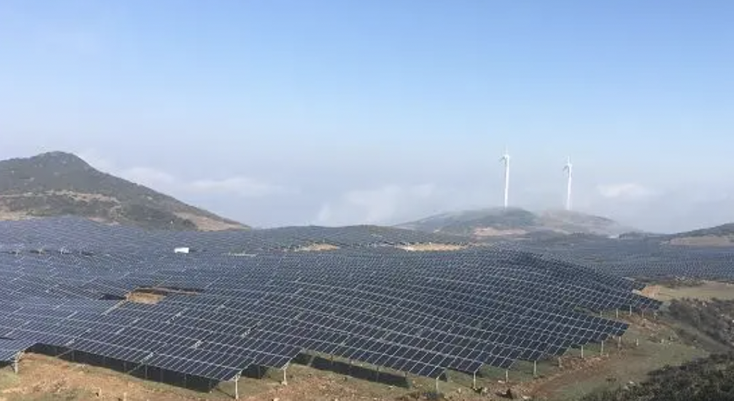 8套交付，復亞智能無人機機場光伏巡檢規模應用