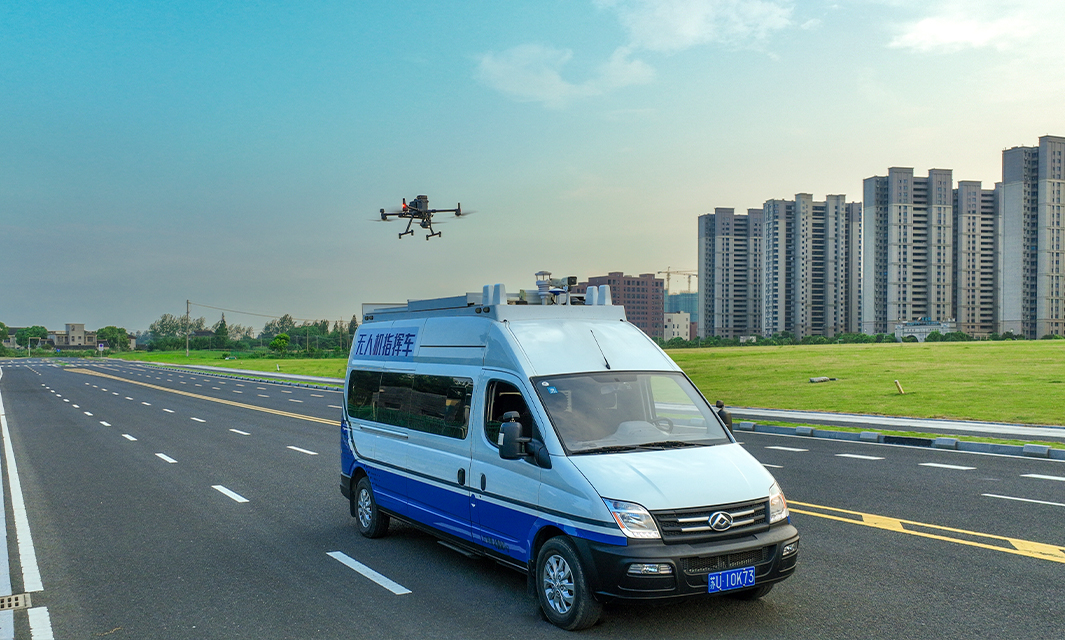 &ldquo;跑&rdquo;起來的機庫！移動式無人機機庫揭秘